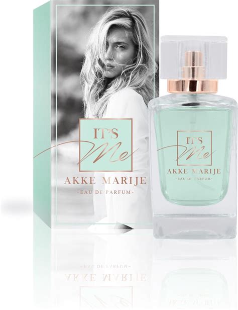 IT’S ME PARFUM VAN AKKE MARIJE .